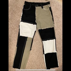 Super cute patchy jeans. Size large. Lightly used.